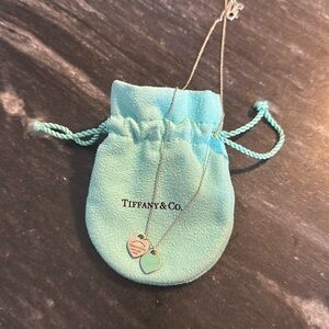 Tiffany Blue® Double Heart Tag Pendant
in Silver, Mini